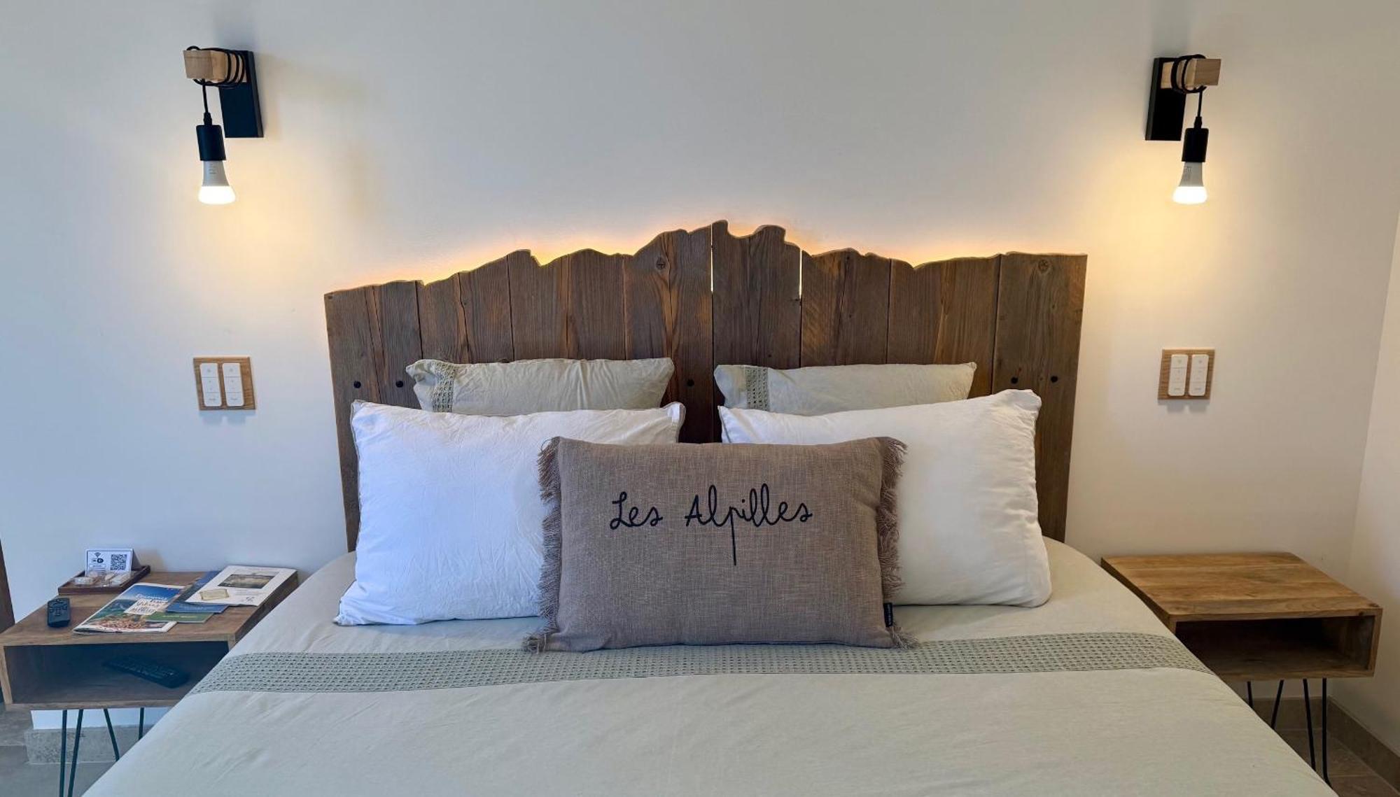 Mas Campau Bed and Breakfast Fontvieille Buitenkant foto