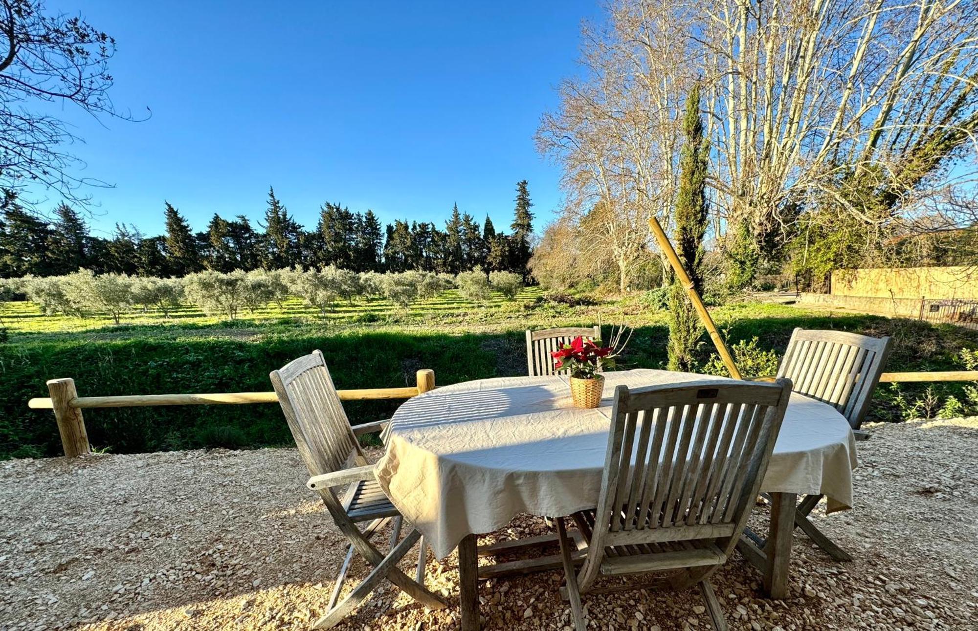 Mas Campau Bed and Breakfast Fontvieille Buitenkant foto